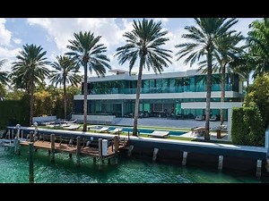 The Jills Zeder Group Presents 101 N Hibiscus Dr