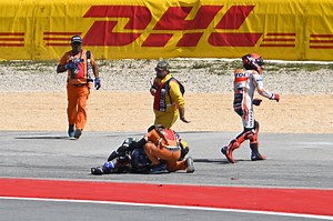 Aleix Espargaro on Marc Marquez’s crash at Portuguese MotoGP: “They have to ban him for one race, minimum”