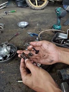 221K views · 3.3K reactions | Tutorial bongkar mesin matic suzuki spin hayate skwave skydrive untuk pemula #bengkelmotor #otomotip #tutorial | Belajar Mekanik Dari NOL | Facebook