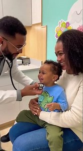 When “Breathe” Becomes the Funniest Doctor Order Ever 😂🩺 #BabyHumor #DoctorVisit #ToddlerTal