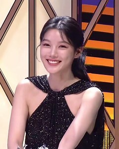 14K views · 1.6K reactions | <3 Các fan đang chia sẻ rần rần nét cười...