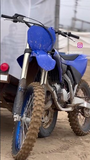 Blauw crossmotor 💙