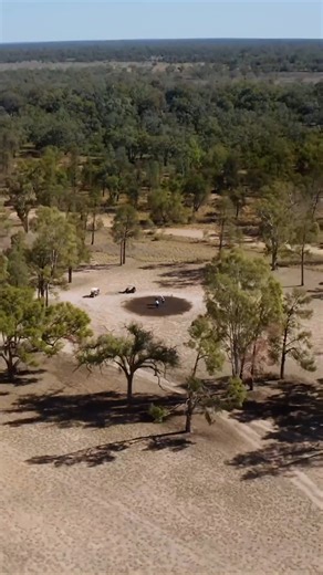 Get ready for an incredible journey from the greens of Cairns, where the 2023 Queensland Tourism Industry Council Queensland Tourism Awards recently unfolded! We're continuing to celebrate the best in the business, shining a spotlight on the stars of Outback Queensland. Stepping up to the podium next is the Outback Queensland Masters, bagging a Silver in the Festivals and Events category! Imagine this: Australia’s most remote and richest amateur golf series stretching over an epic 1,650 kilometr