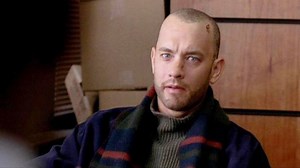 Tom Hanks dice que su personaje de ‘Filadelfia’ debió ser interpretado por un hombre gay