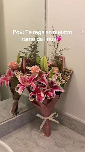 Ramo de lirios para cumpleaños especial