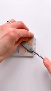 15 shares | Add a dash of cuteness to your cakes with this charming Baby Clothes Washing Line mould — perfect for baby showers and celebrating a brand-new bundle of joy! | Katy Sue Cake Decorating | Facebook