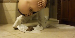 1 Hour of Pooping!