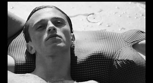 François Ozon svela il mistero de "Lo straniero" di Albert Camus