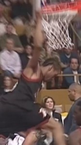 17K views · 292 reactions | Allen Iverson também colecionava dunks iradas!  #NBADunkWeek | NBA Brasil | Facebook