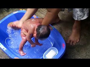 How To Bath a Newly Born Baby In A Traditional Way Asian Style