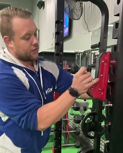 James Ekins, personal trainer, explains how to set up the rack for your squats. 😊💪 ⭐️Carlz & Chris are available at reception Monday to Thursday, 10am-6pm for any questions. | iGym 247 Salamander Bay