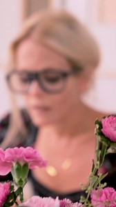 A heartland floral inspired with our heritage, with a new era twist. Take a look behind the artistry as Holly shares her creative process when painting our Story Tree print. | Cath Kidston