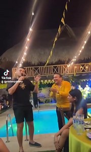 Celebrando el cumpleaños de uno de los mejores cantantes de la nueva generación del vallenato, mi compadre Elder Dayan Diaz . Gracias por querer mi música igual que lo hizo tu papá y por invitarme siempre a compartir tus festejos familiares. ¡Felicidades!: Jose Alfonso "Chiche" Maestre #chichemaestristas #PuroSentimientoPatillalero #chichemaestristasactivos #chichemaestre #patillal #barranquilla #elder | ChicheMaestristas De Corazón.