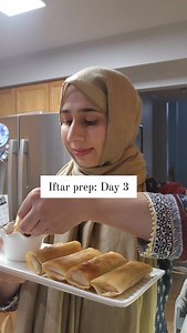 1.2M views · 19K reactions | Easy Chicken Spring Rolls ⬇️...