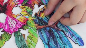 Jiroinlly Wooden Puzzles for Adults 500 Pieces, Stained Glass Hummingbird Adult Jigsaw Puzzles, Unique Shaped Bird Puzzle for Family, Home Wall Decor, Exquisite Packaging Gift, 15.9x15.9 in