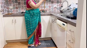 Beautiful Big Boobs Married Indian Wearing Saree - Taboo Sex with