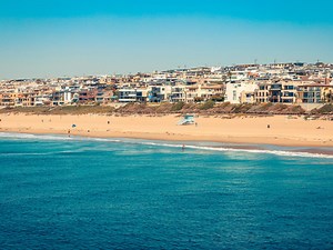 Showers Prompt Bacteria Warning On Manhattan Beach Shores