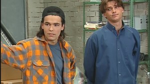 Hélène et les garçons - S06 E13 - Les odieux