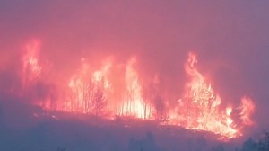 Firefighters in France are fighting to control a wildfire the size of Paris that is currently burning across the country’s south. | Sky News Australia