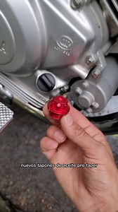 2.2M views · 10K reactions |  TAPÓN DE ACEITE PRO TAPER  #passion2wheels #protaper #Colombia #libero125 #yamaha #accesorios | Passion2Wheels | Facebook