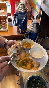 Unlimited Indo Tibetan Cuisine Buffet In McLeodganj. | Food Pandits Vlogs