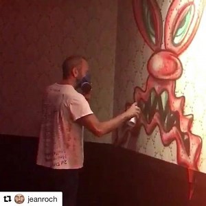 #cannes film festival #amazing live painting #great artist @kennyscharf #genius🙏👌🇫🇷❤️🌎 #specialexibition @viproomofficial #by @#ENRICONAVARRA @tonyshafrazi @sebastienmoreu #whatafabulous #popup #artclubbing❤️ #thebestisyettocome🙏 #godbless #JR xxx🌈🌈🌈❤️❤️❤️🚀🚀🚀🇫🇷🇫🇷🙌🇫🇷☀️☀️☀️🌎🌎🌎🌼🌼🌼🎶🎶🎶🌸🌸🌸 @theberrycompany #peace ..🌎🌈🌈🌈🍀🍀🍀🙏❤️❤️❤️🇫🇷🇫🇷 #see you tonight ... | VIP ROOM