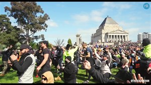 This video of the protest at the Shrine of Remembrance (22.09.21) is from my on the ground perspective while reporting. It’s a chronological highlight of key moments that made up the totality of the incidents at the Shrine that day, incidents which have since polarized and divided parts of the nation. I filmed non-stop for around 4 hours since the moment protesters arrived at the Shrine to the moment police fired on the last remaining groups of protesters to clear the site. Although much has bee