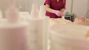 Close-up Master Depilation Removes Hair Mans: стоковое видео (без лицензионных платежей), 1034379071 | Shutterstock