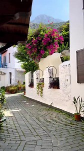 Lost in Istanbul  | In the Deep Dz | Facebook