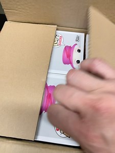 Funko POP!: Royal Family - Queen Elizabeth II Collectible Figure #EsonRyan | 313 Figs and Toys | Facebook