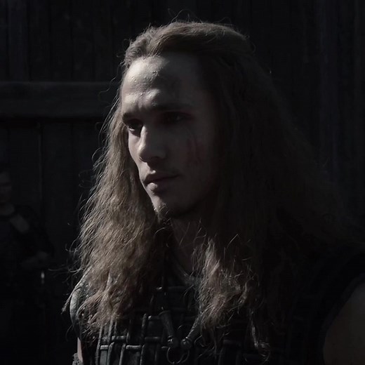 Sigtryggr Ivarsson🛐 #sevenkingsmustdie#thelastkingdom#sigtryggr#sigtryggrthelastkingdom#sigtryggrivarsson#сигтриггр#сигтриггрирландский#последнеекоролевство#семькоролейдолжныумереть#sigtryggerseason4#fyp#foryou#fypシ