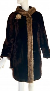 Vintage 1960s Sheared Arctic Beaver Fur Coat With Blond Mink Fur Collar. Size M/L. Made in Canada. - Etsy