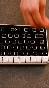 32K views · 29 reactions | This upcycled planter is KEY! ⌨️ #cleverly #diy #diyhomedecor #upcycling #upcyclingideas #homegardening #plants #plantlover #90saesthetic | Cleverly | Facebook