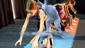 Në Sirea Film aktrim-Akrobaci. Kapeni rastin! Mjeshtrja e Cirkut kombetar me 40 vjet eksperience. Programe si bashkemoshataret ne bote. Ja pse ka magji tek ne! Sepse ne syte e studenteve duken endrrat e tyre magjike. | Sirea Film | Facebook