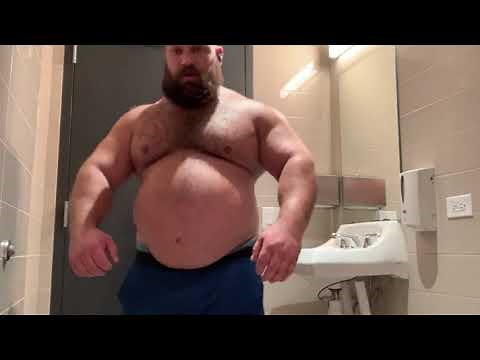 **HUGE** Muscle Gut, Flex