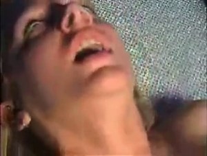 Nicole on the thrillhammer - countless orgasms