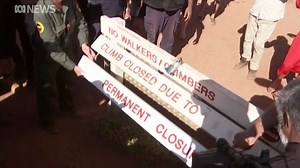 The history of the Uluru climb