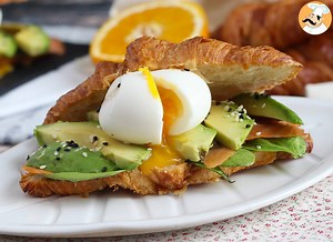 Brunch-style croissant sandwich