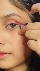 Tried viral tape eyeshadow hack 👌🥰 #explorepage #instagood #fyp [Eyeshadowhack,tape eyeshadow, eyeshadow tutorial,makeuptutorial,fyp ] | GazalaFarheen