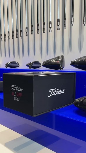 3K views | Titleist #1 Dad Golf Cap  https://bit.ly/3MUHiav ‍♂️ A comfortable & well-fitting golf cap, an essential for any golfer ‍♂️ Key features; ⛳️ Structured construction with adjustable Velcro closure ⛳️ Performance moisture sweatband with UV protection fabric ⛳️ Tour branding & front Titleist logo ⛳️ Limited edition #1 dad design | Clubhouse Golf | Facebook