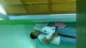 JIlbab mesum di kelas - video 1