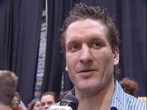 KOMETS DEFENSEMAN KEVIN BERTRAM AT JERSEY AUCTION