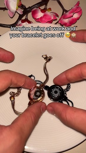 Stay connected anywhere 🌍❤️ #couplebracelet #longdistance #lovebracelet #couplegoals #relationship