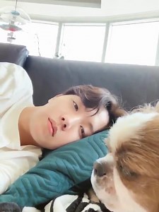 12K views · 2K reactions | Nada más vengo a recordarles que existe este video de Mickey y Hobi y lo precioso que se ve 梁 솝 (◠ㅅ◠) | Our Hope Angel, HS | Facebook