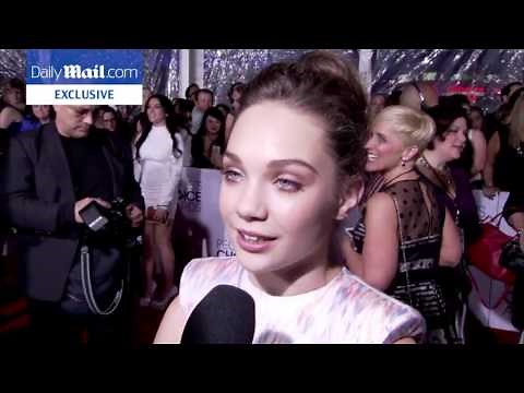 Maddie Ziegler | 2016 People's Choice Awards