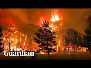 NSW bushfires: 60-70m flames confront firefighters in the Blue Mountains