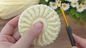 2.3M views · 32K reactions | Wow!! Beginner-Friendly Puffy Round Crochet flower Pattern #crochet | Aslı ile sanatsal tasarımlar | Facebook