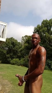 Jamal Right - Hangin' n Playin' in the Yard