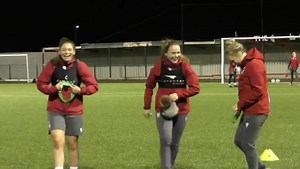 📸 Cook Cam! Smiles as always with Liv Cook during Thursday’s training session 😆 | Nottingham Forest Women
