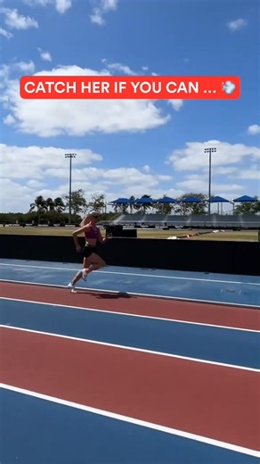 Australian middle and long distance #runner Jessica Hull See more on http://www.athleticsnews365.com/australian-athlete-jessica-hull/ | Sport Babes